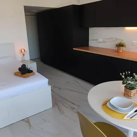 Apartment Chill Out Jacuzzi & Sea Views