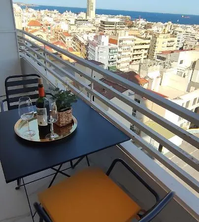 Chill Out Jacuzzi & Sea Views Apartment *