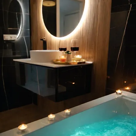 Apartment Romantic Sea View With Jacuzzi In Center Alicante