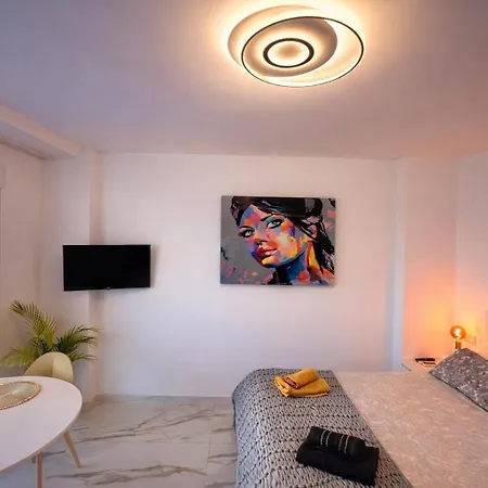 Apartment Romantic Sea View With Jacuzzi In Center *