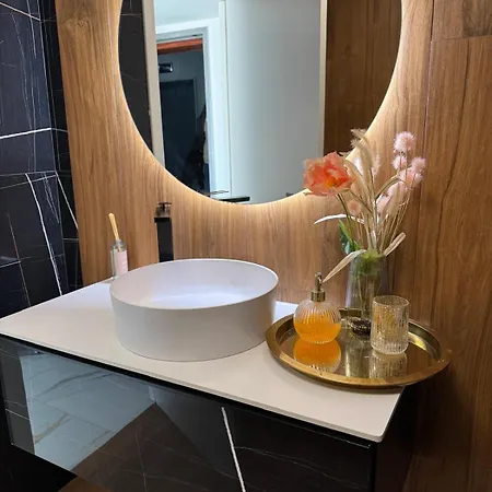 Chill Out Jacuzzi & Sea Views Apartmán *